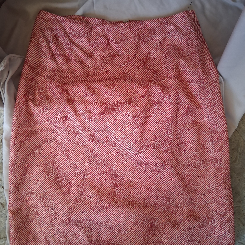 Kenneth Cole Red and Cream Checked Silk Skirt - Picture 4 of 6